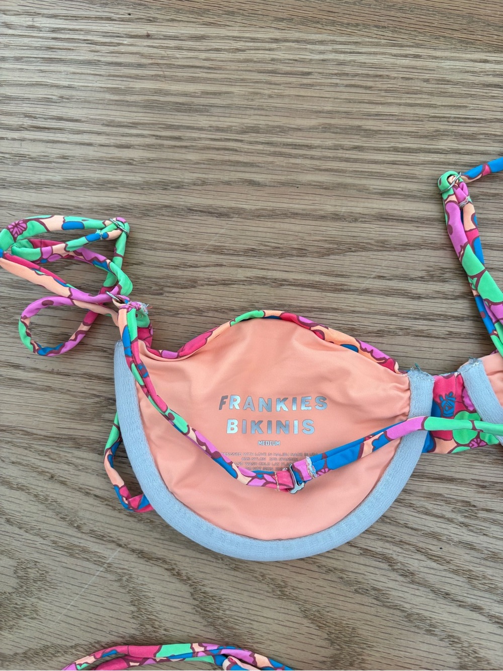 Frankie’s Bikinis set - Picture 4 of 4